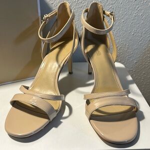 Women Michael Kors cute strappy heels size 8.5